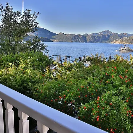 Maison d'hôtes Losta Sahil Evi - Adults Only +12