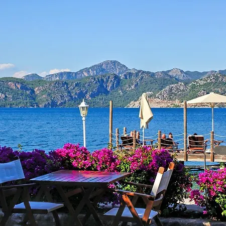 Maison d'hôtes Losta Sahil Evi - Adults Only +12 *